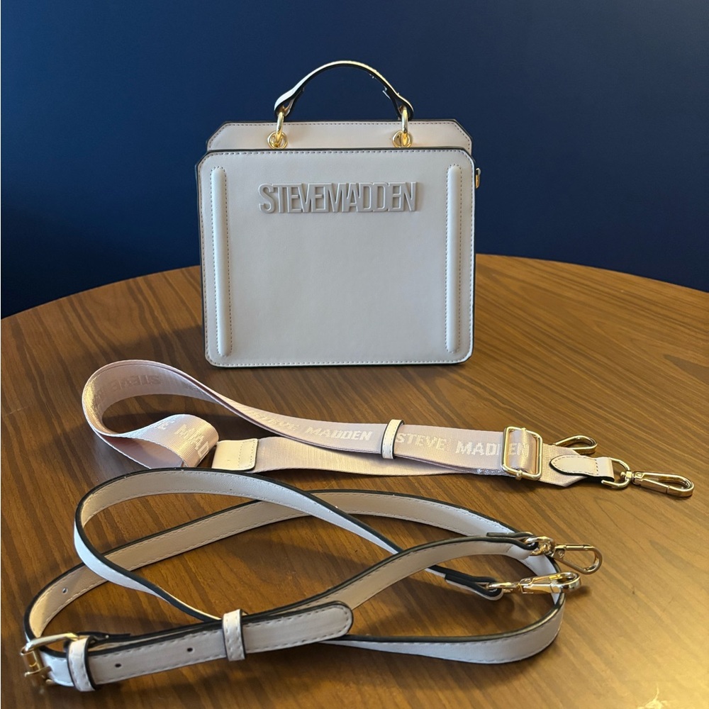 NWOT - Steve Madden - Cream Box-Style Crossbody Bag